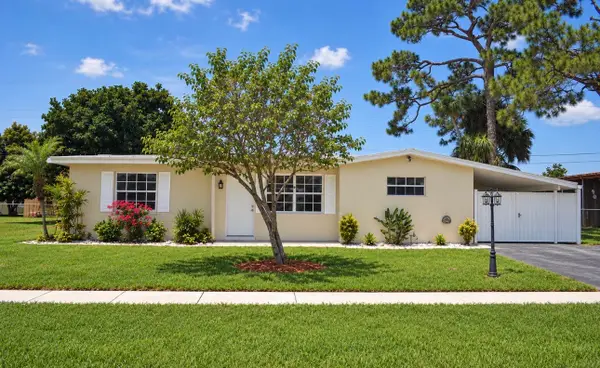 1903 E Chatham Road, West Palm Beach, FL 33415