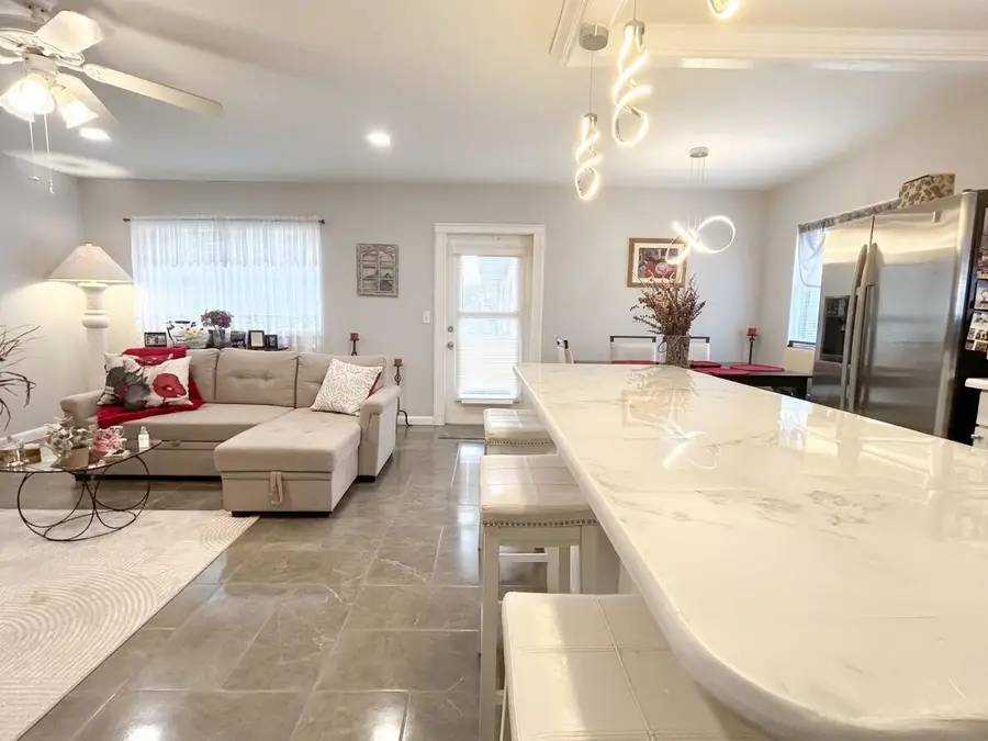 233 Seville J Boulevard, Delray Beach, FL 33484 - #3