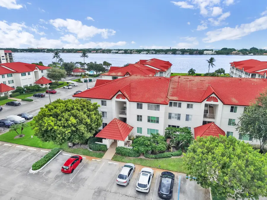 107 Half Moon Circle #A1, Hypoluxo, FL 33462 - #3