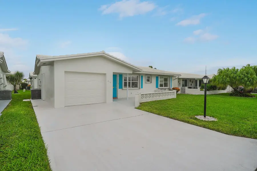 717 SW 15th Street, Boynton Beach, FL 33426 - #3