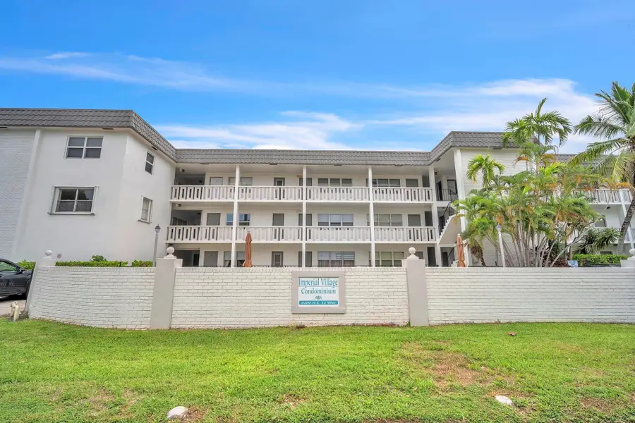 6200 NE 22nd Way #206, Fort Lauderdale, FL 33308 - #2