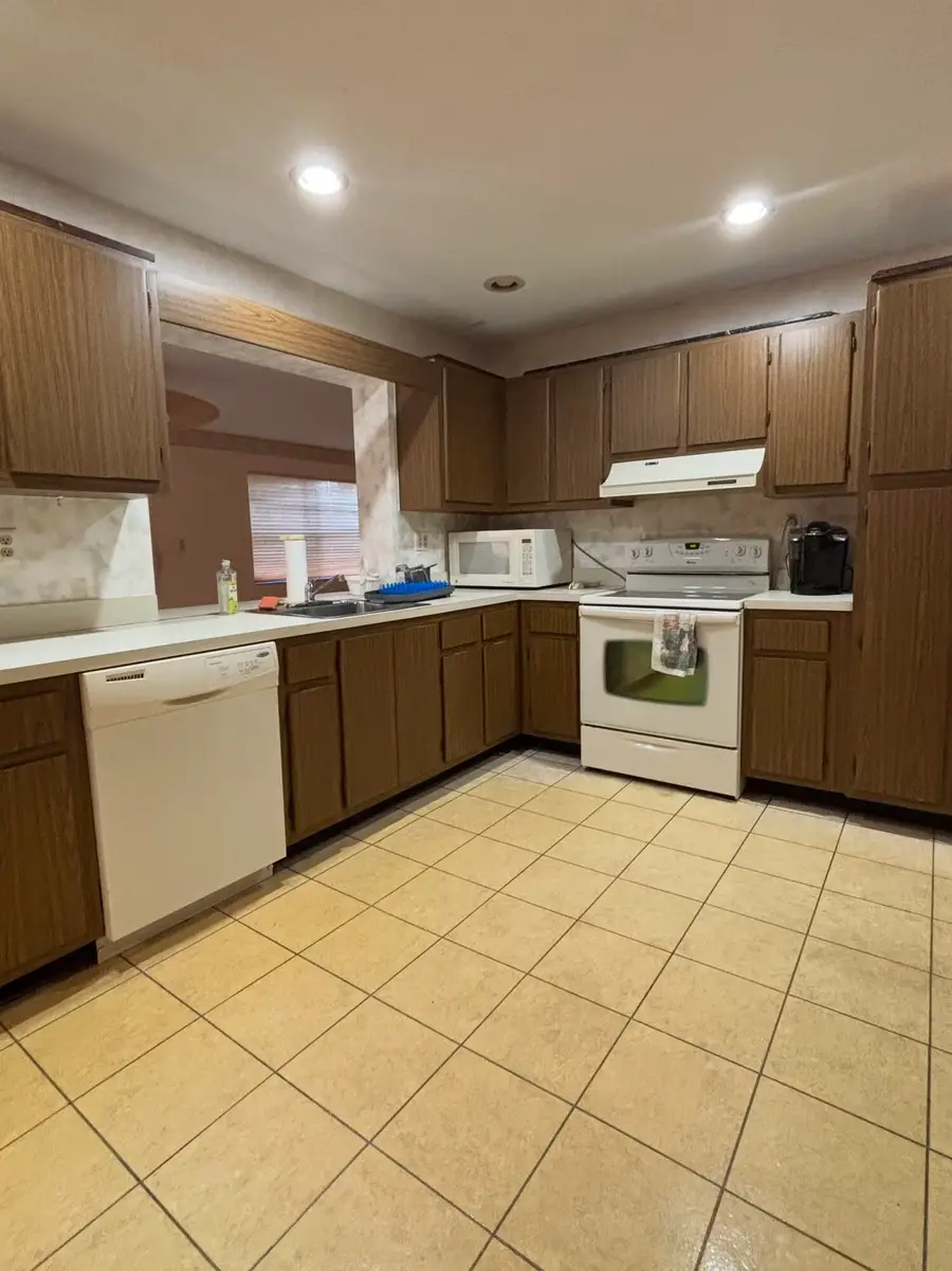 9521 NW 83rd Street, Tamarac, FL 33321 - #3