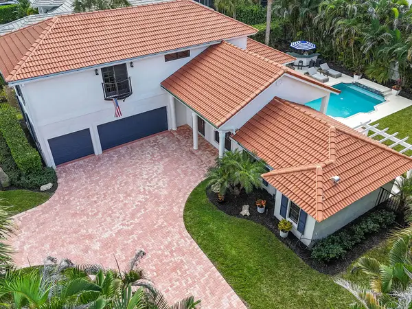 18944 SE Jupiter River Drive, Jupiter, FL 33458