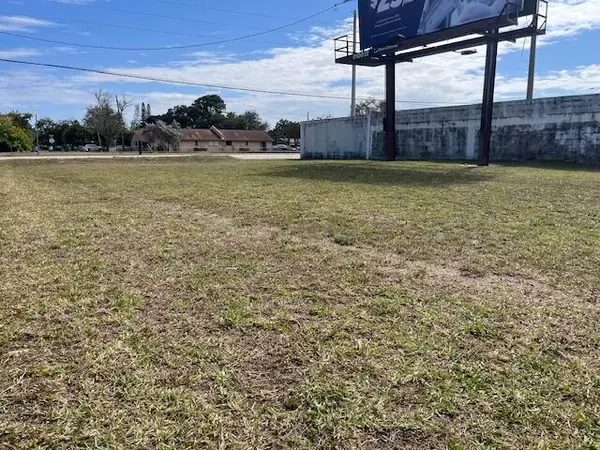 1476 S Dixie Highway, Dania Beach, FL 33004