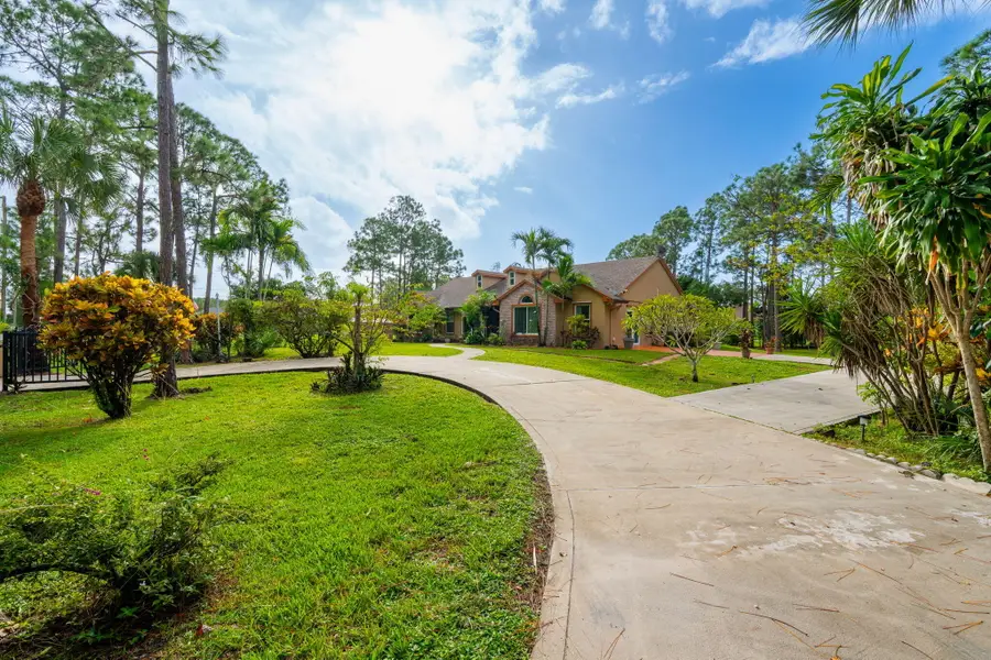 16824 79th Court N, Loxahatchee, FL 33470 - #2