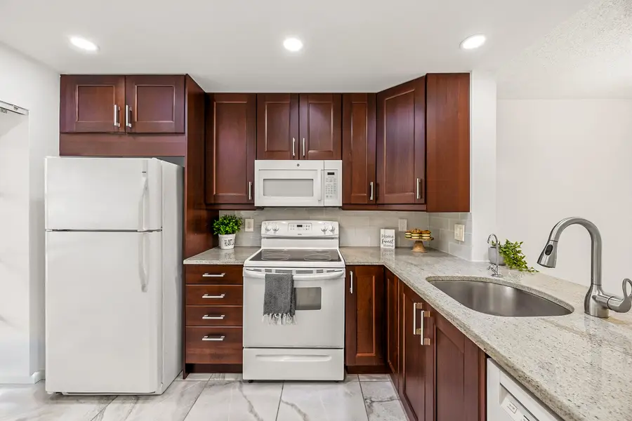2225 SW 15th Street #223, Deerfield Beach, FL 33442 - #3