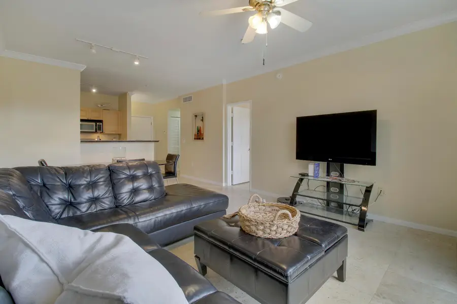 580 S Sapodilla Avenue #305, West Palm Beach, FL 33401 - #3