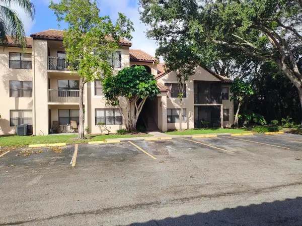 4281 W Mcnab Road #Unit 27, Pompano Beach, FL 33069