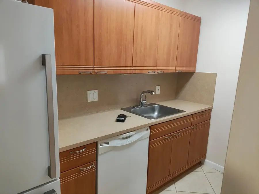 4281 W Mcnab Road #Unit 27, Pompano Beach, FL 33069 - #2
