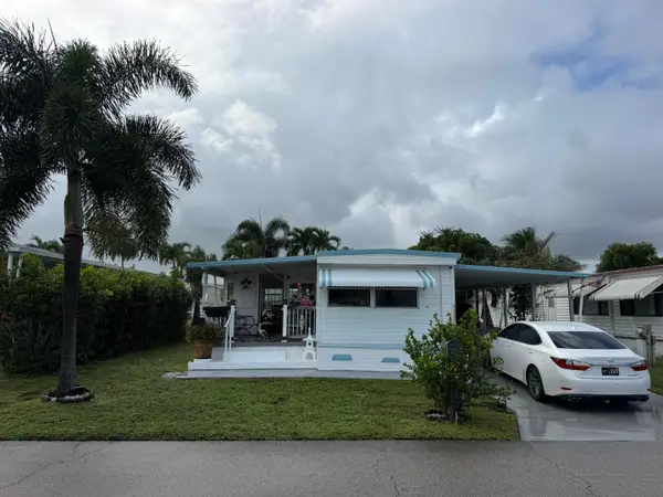 1961 SW 84th Avenue, Davie, FL 33324