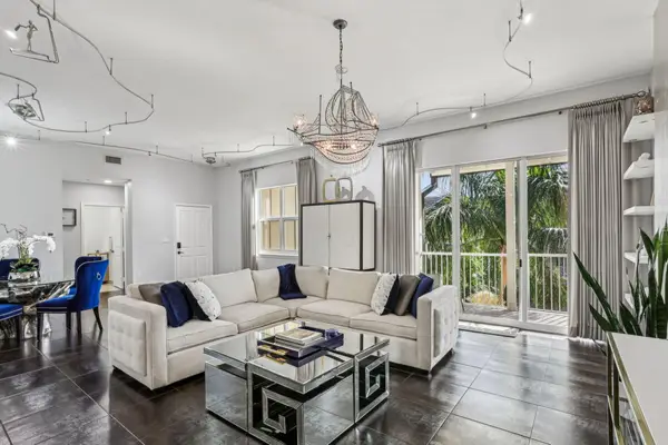 3960 N Flagler Drive #402, West Palm Beach, FL 33407