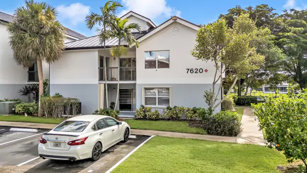 7620 Westwood Drive #216, Tamarac, FL 33321