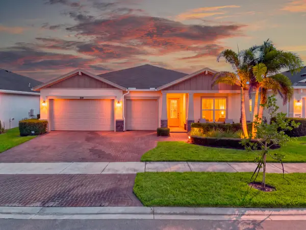 519 SE Mulberry Way, Port St Lucie, FL 34984