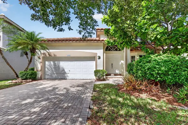 1976 NW 169th Avenue, Pembroke Pines, FL 33028