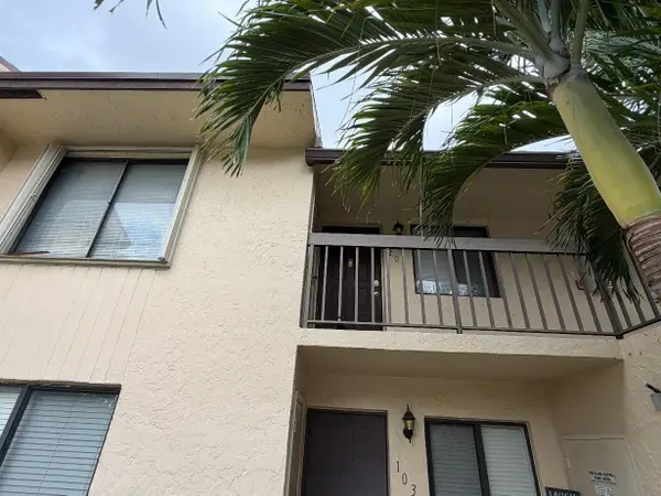 21943 Remsen Terrace #203, Boca Raton, FL 33433