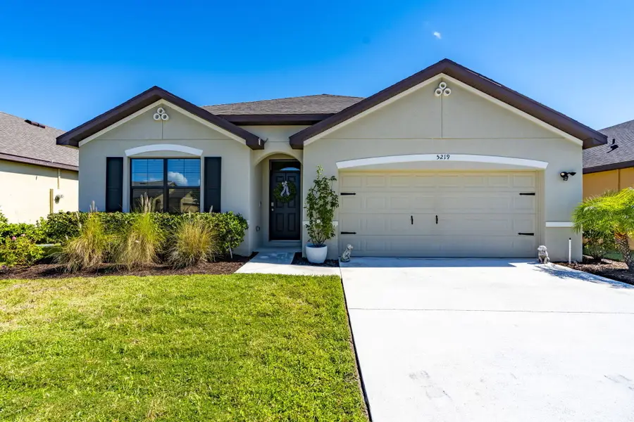 5219 Entertainment Way, Fort Pierce, FL 34947 - #2