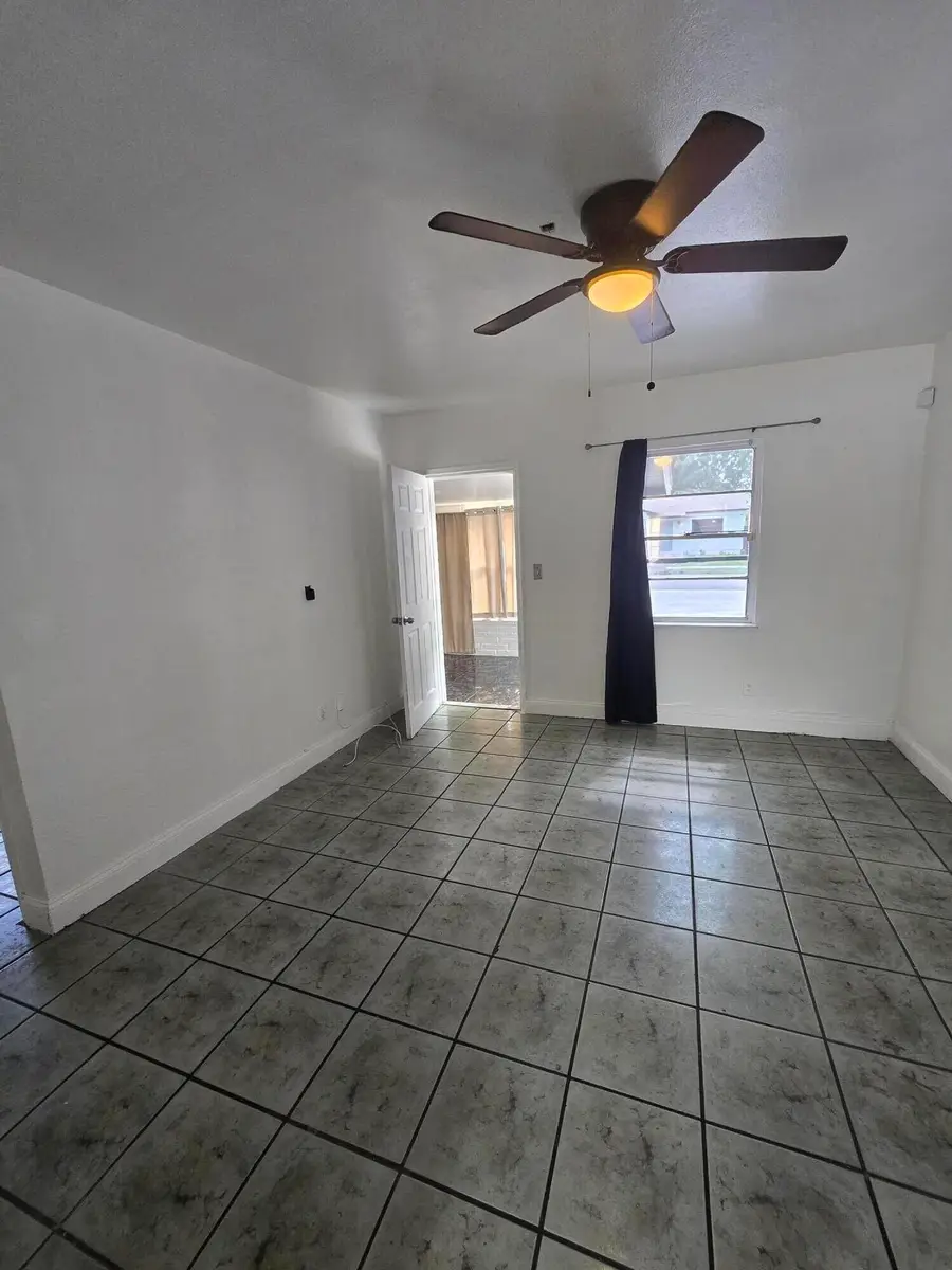 2513 Grant Street, Hollywood, FL 33020 - #3