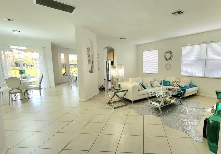 1807 SW Jamesport Drive, Port Saint Lucie, FL 34953 - #2