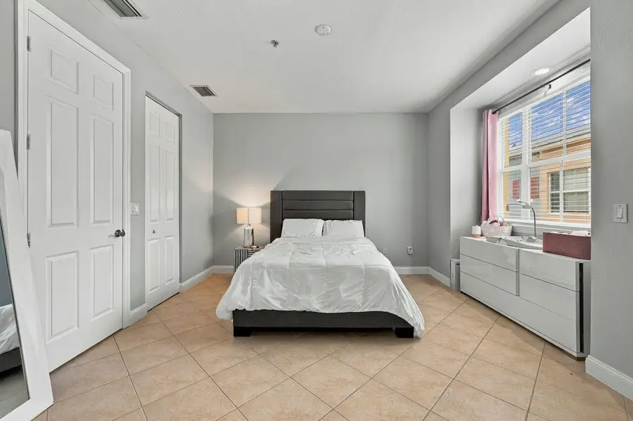 536 NE 7th Avenue #Unit 2, Fort Lauderdale, FL 33301 - #3