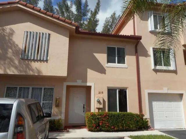 215 Riviera Circle, Weston, FL 33326 - #2