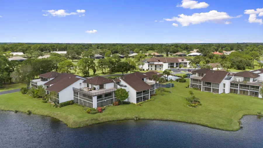 3200 Twin Lakes Terrace #105, Fort Pierce, FL 34951 - #3
