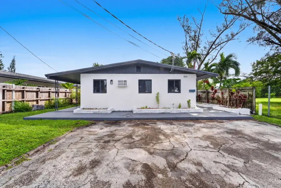 1224 NE 5th Avenue, Fort Lauderdale, FL 33304 - #3