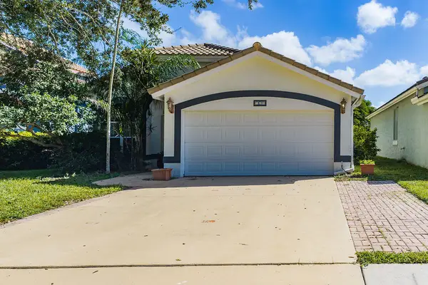 740 Lake Wellington Drive, Wellington, FL 33414