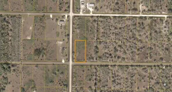 17589 NW 262nd Street, Okeechobee, FL 34972