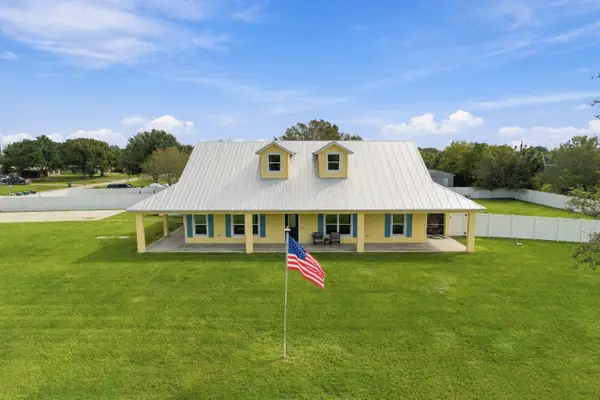 8700 SW 2nd Street, Okeechobee, FL 34974