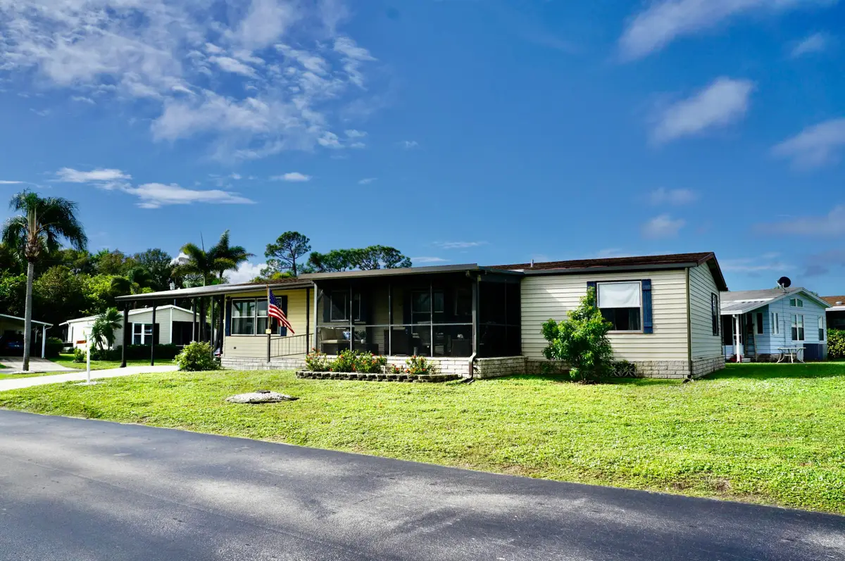 552 Tropical Isles Circle, Fort Pierce, FL 34982 - #1