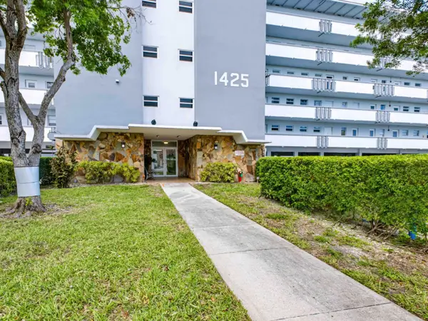1425 Atlantic Shores Boulevard #307, Hallandale Beach, FL 33009