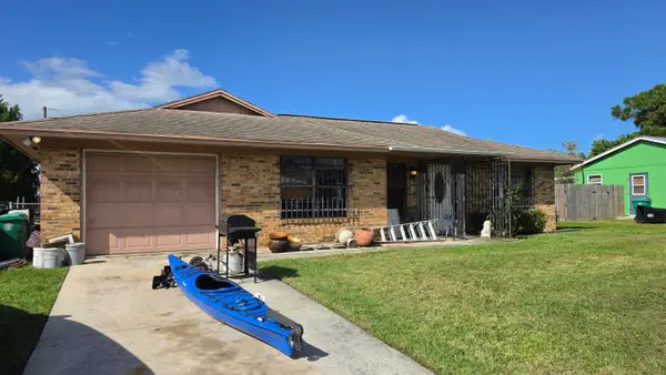 879 SW California Boulevard, Port St Lucie, FL 34953