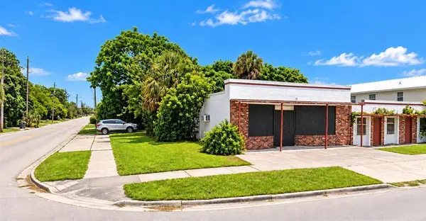 1710 Avenue E, Fort Pierce, FL 34950