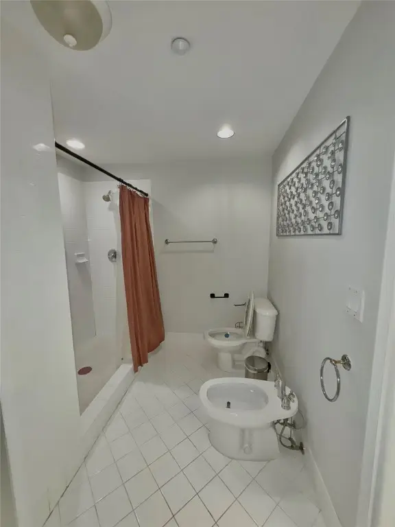 Address Withheld By Seller, Doral, FL 33178 - Image #2