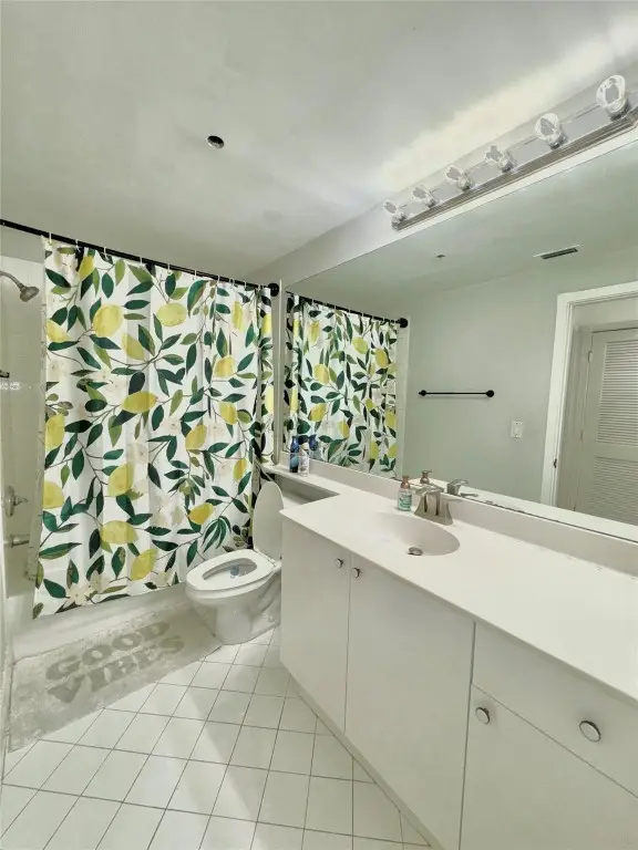 Address Withheld By Seller, Doral, FL 33178 - Image #3