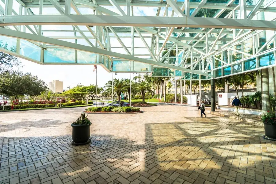 2670 E Sunrise Boulevard #1009, Fort Lauderdale, FL 33304 - Image #2