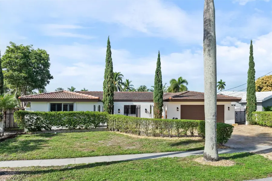 5841 NE 14th Terrace, Fort Lauderdale, FL 33334 - Image #2
