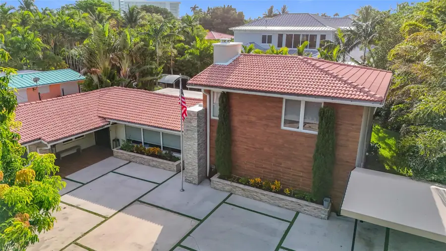 Address Withheld By Seller, Fort Lauderdale, FL 33316 - Image #2