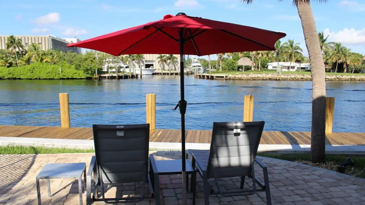 1705 N Riverside Dr #7, Pompano Beach, FL 33062 - Image #1