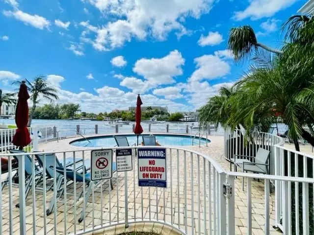 1705 N Riverside Dr #7, Pompano Beach, FL 33062 - Image #3