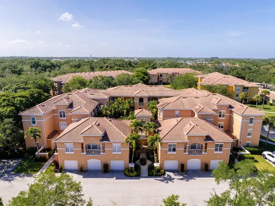 5020 Fairways Circle #J107, Vero Beach, FL 32967 - Image #2
