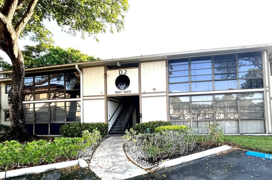 10429 E Clairmont Circle #108, Tamarac, FL 33321 - Image #2