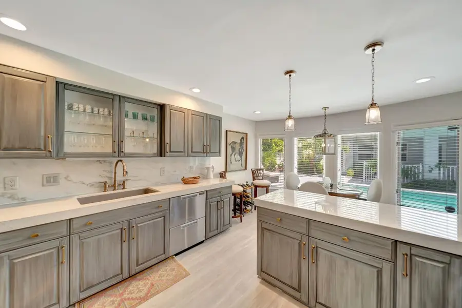 1109 SE 11th Court, Fort Lauderdale, FL 33316 - Image #2