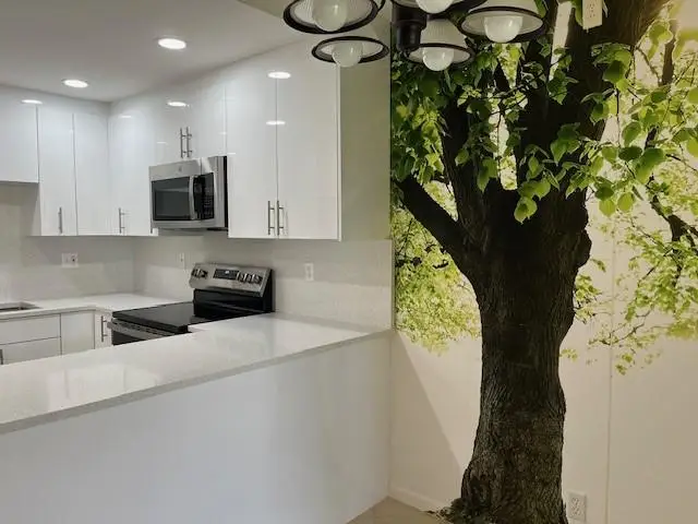 418 Pine Glen Ln #C-1, Greenacres, FL 33463 - Image #2