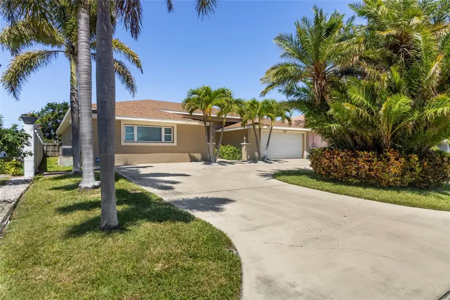 2504 Hibiscus Drive, Belleair Beach, FL 33786 - Image #3