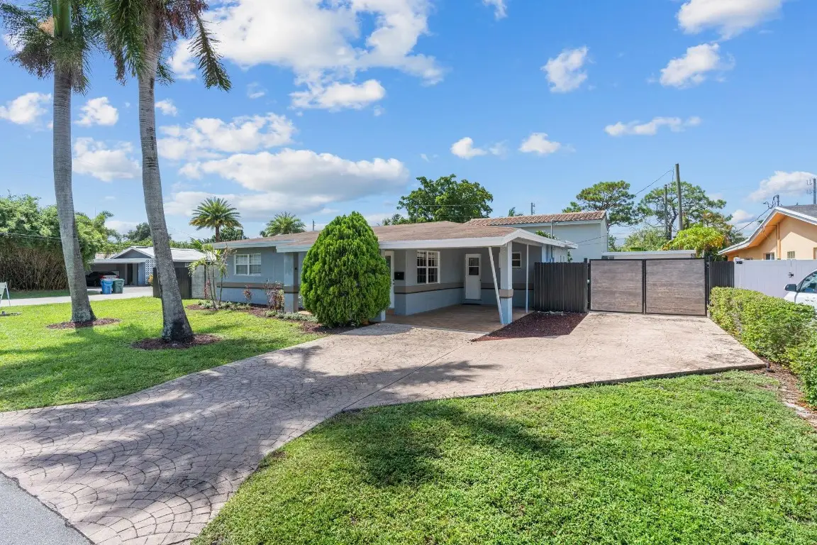1498 NE 39th Street, Oakland Park, FL 33334 - Image #1