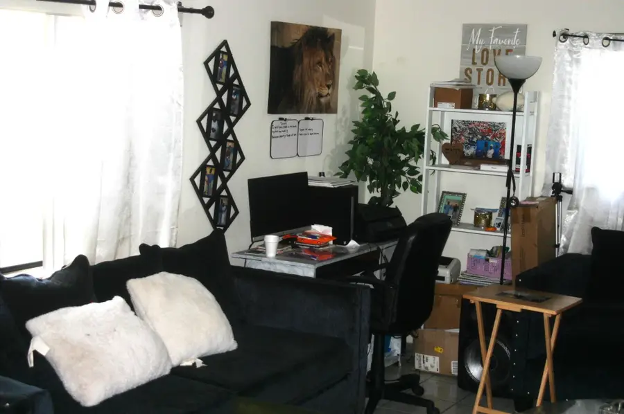 2070 NW 43rd Ter #3, Lauderhill, FL 33313 - Image #3