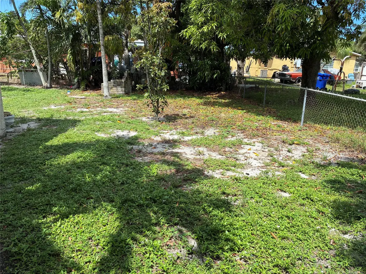 721 NW 18th St, Pompano Beach, FL 33060 - Image #1