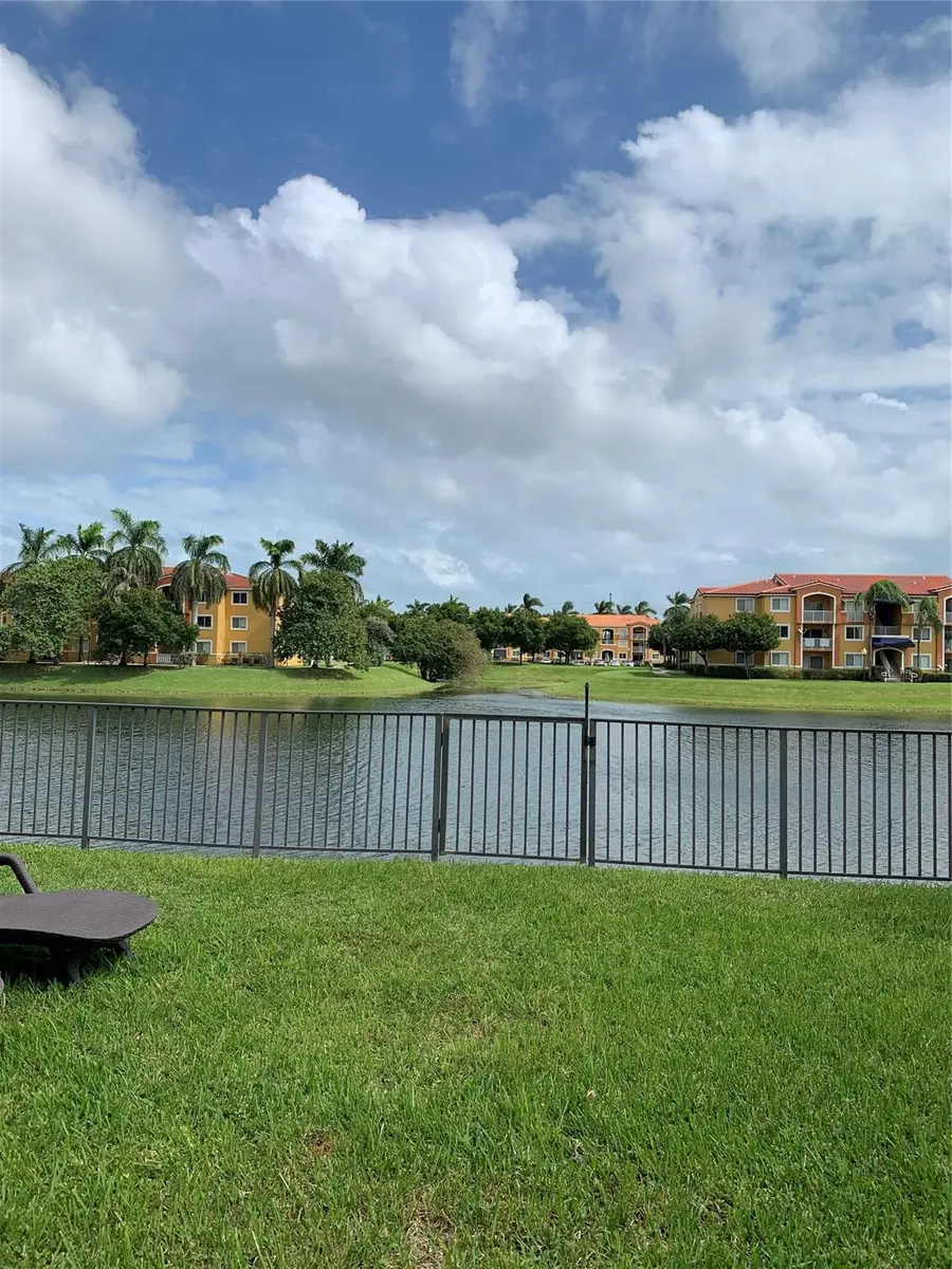 20901 SW 88th Ct, Cutler Bay, FL 33189 - Image #2