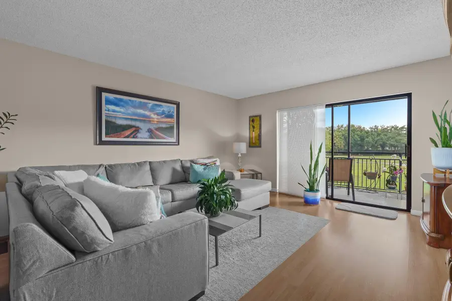 16051 Blatt Blvd #212, Weston, FL 33326 - Image #2